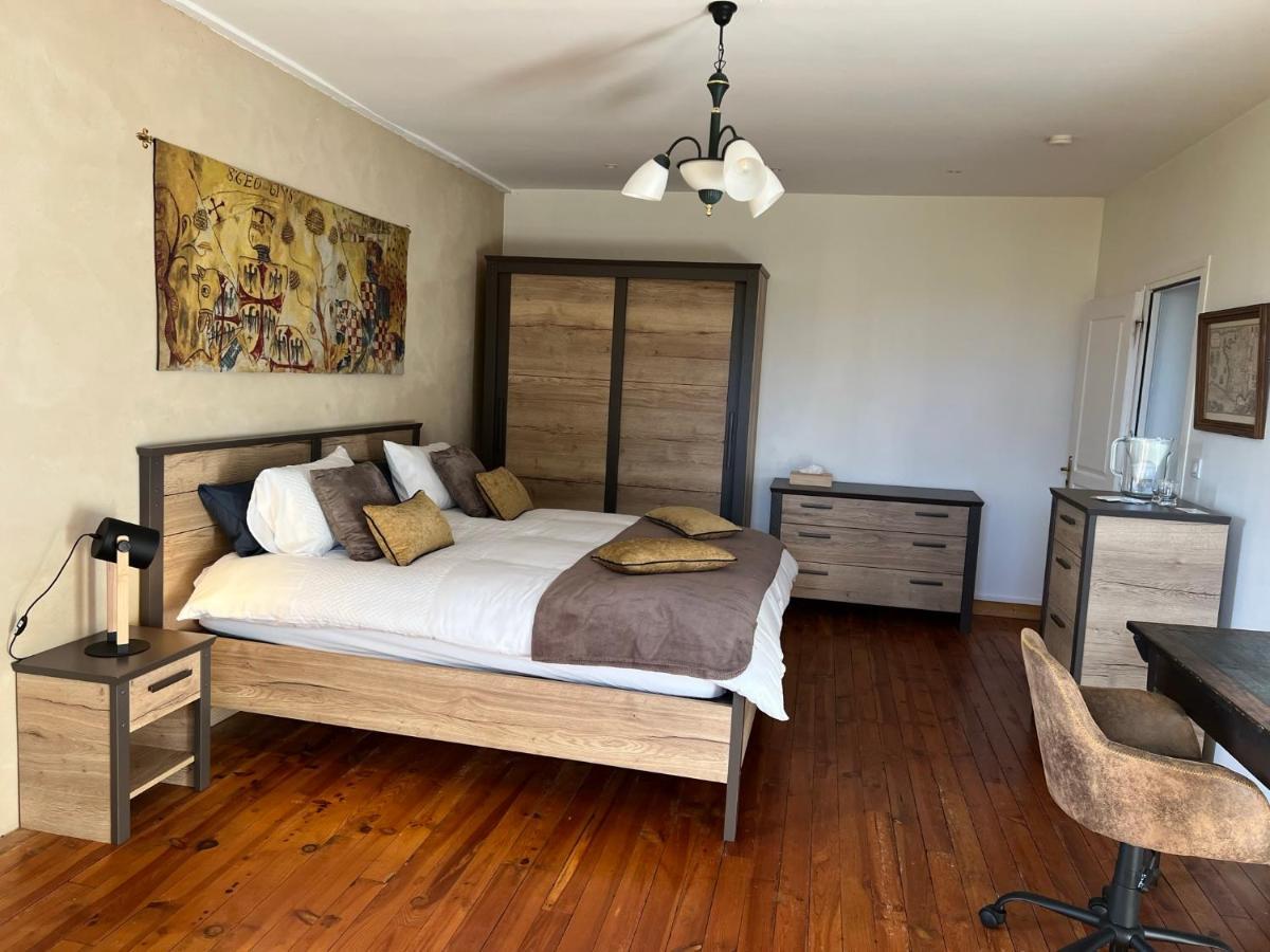 La Fiere Bridge Guest House Amfreville  Экстерьер фото