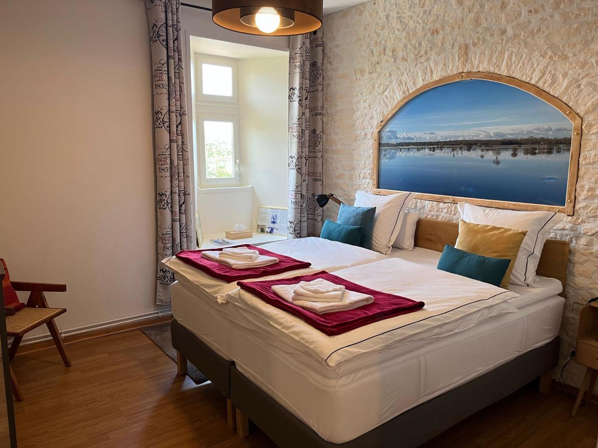 La Fiere Bridge Guest House Amfreville  Экстерьер фото